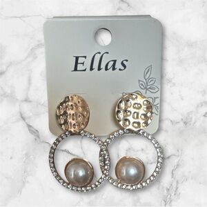 Ellas Gold and Crystal Earrings NWOT